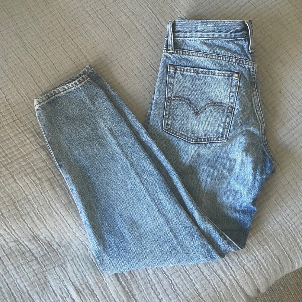 Lightly distressed wedgie fit Levi jeans